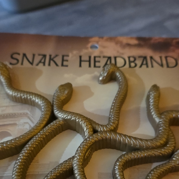 Spirit Reptile Headband - Metallic Gold - Picture 6 of 6